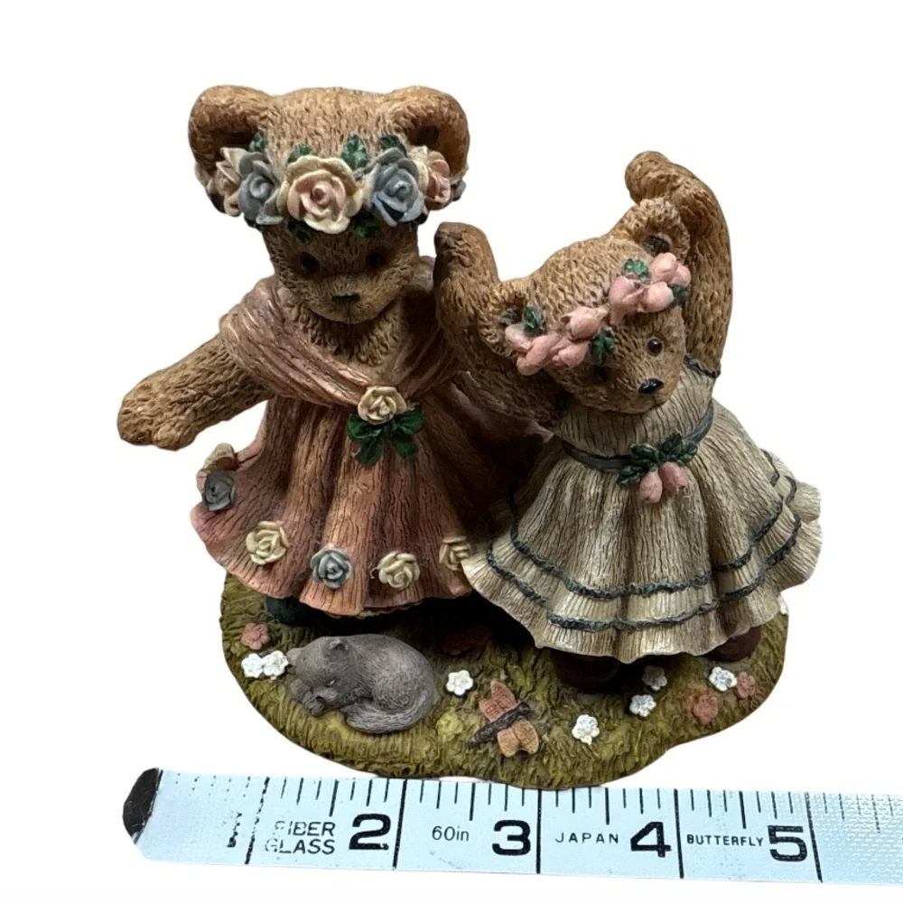 Vintage Young’s Berry Hill Bears Spring Encore 1997 Dancing Bears Figurine